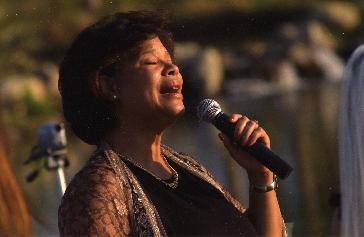 singingbutbeautiful SHERRY WILLIAMS QUINTET (USA) birdland