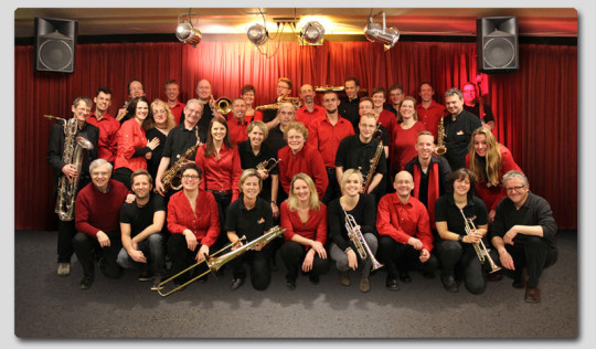 „Swinging Broadway“ BigBand trifft Musicalchor „Swinging Broadway“ BigBand trifft Musicalchor jazzinhamburg
